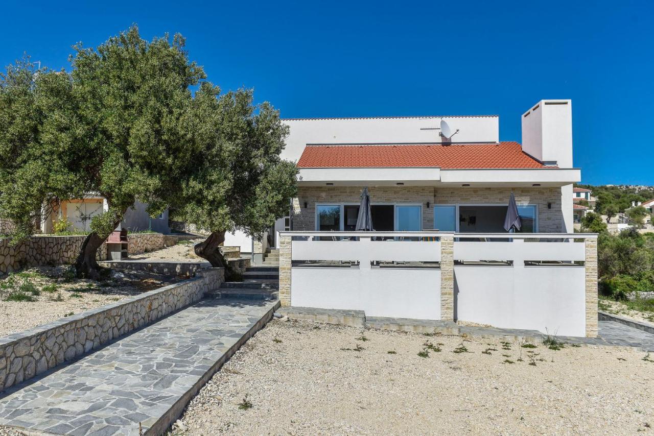 Moderner Bungalow Mit Meerblick Lun  Dış mekan fotoğraf