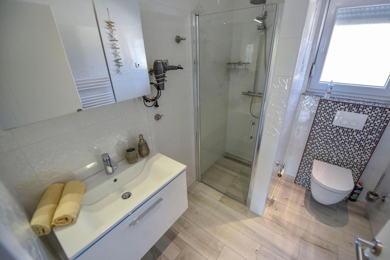 Moderner Bungalow Mit Meerblick Lun  Dış mekan fotoğraf